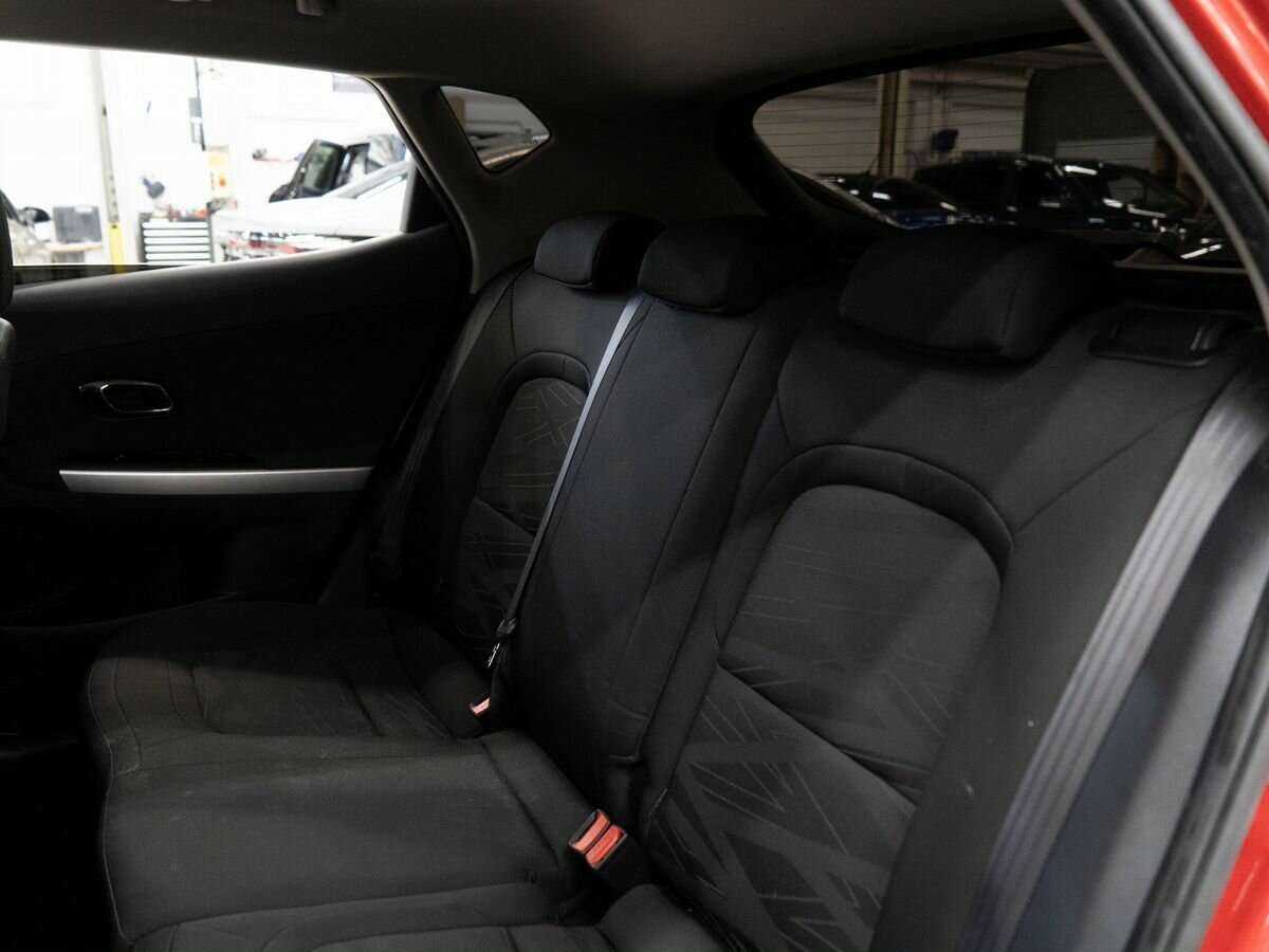 Б/У Киа Сид 2018 года. Фото: #6