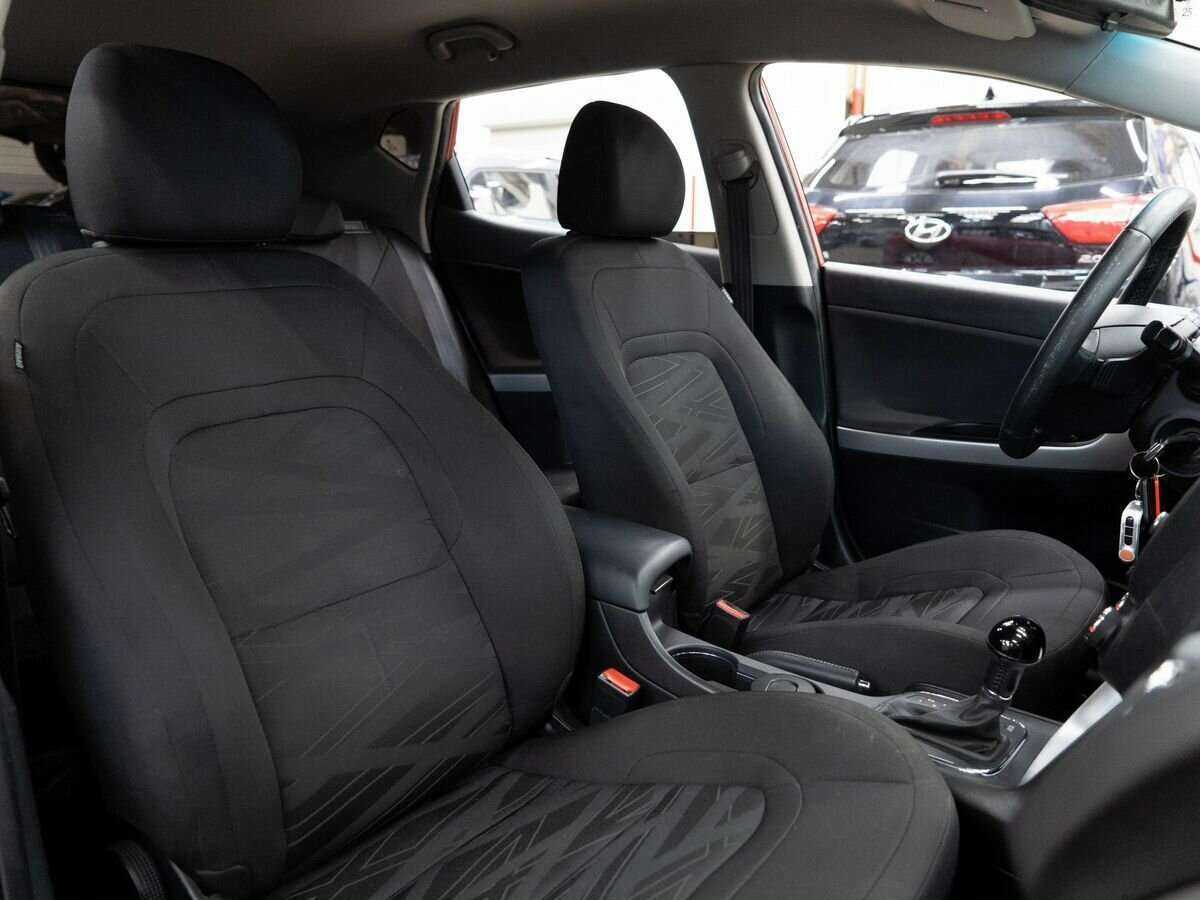 Б/У Киа Сид 2018 года. Фото: #8