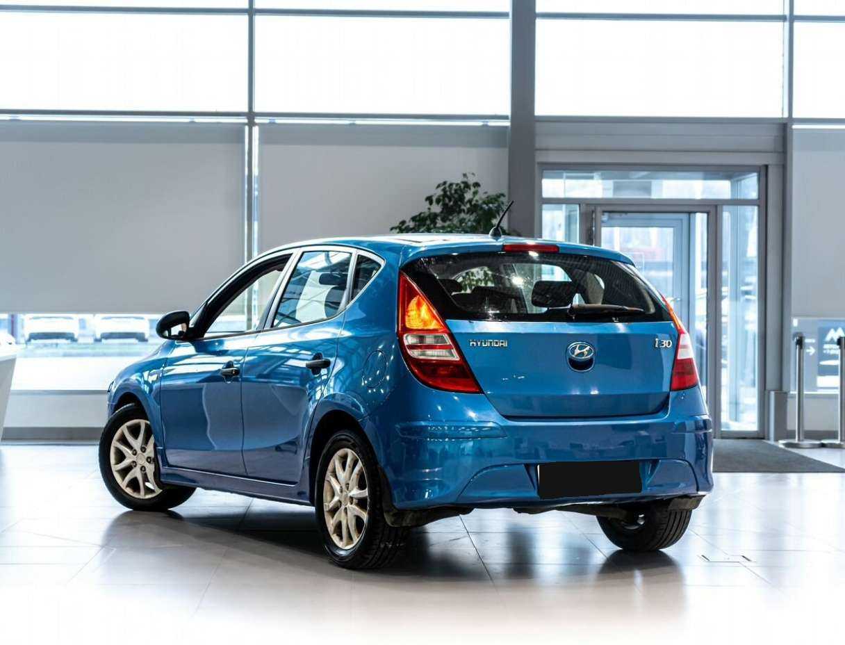 Hyundai i30 2010 года с пробегом. Фото: #3