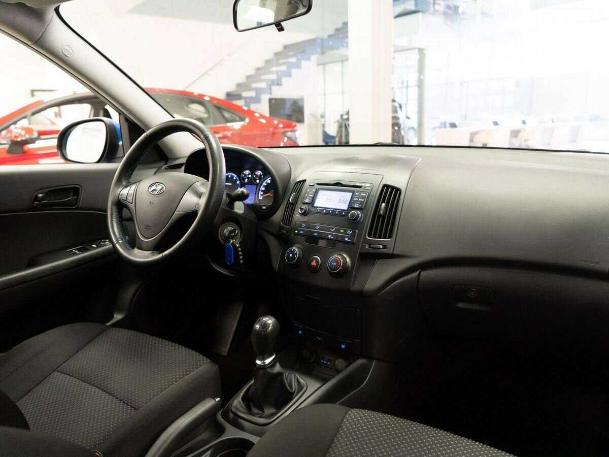 Hyundai i30 2010 года с пробегом. Фото: #13