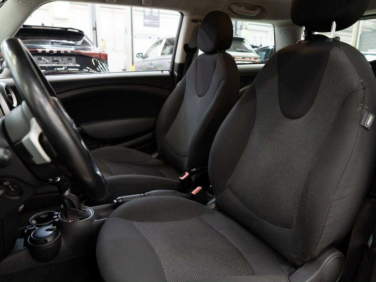 Mini Hatch 2008 года с пробегом. Фото: #5