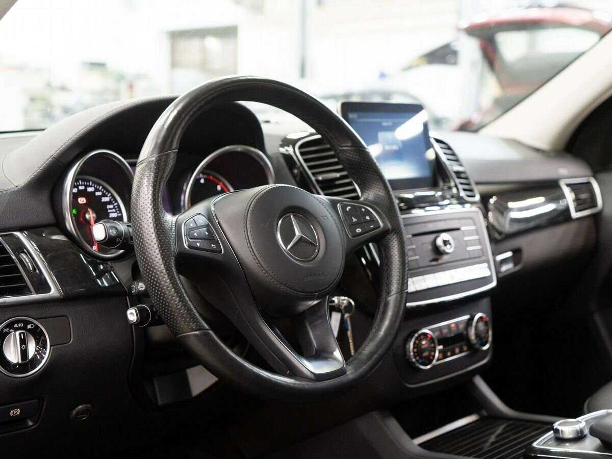 Mercedes-Benz GLS 2016 года с пробегом. Фото: #4
