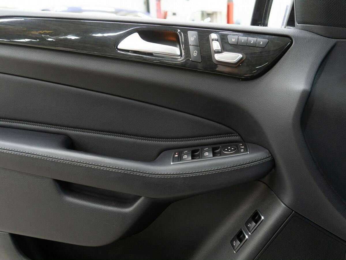 Mercedes-Benz GLS 2016 года с пробегом. Фото: #14