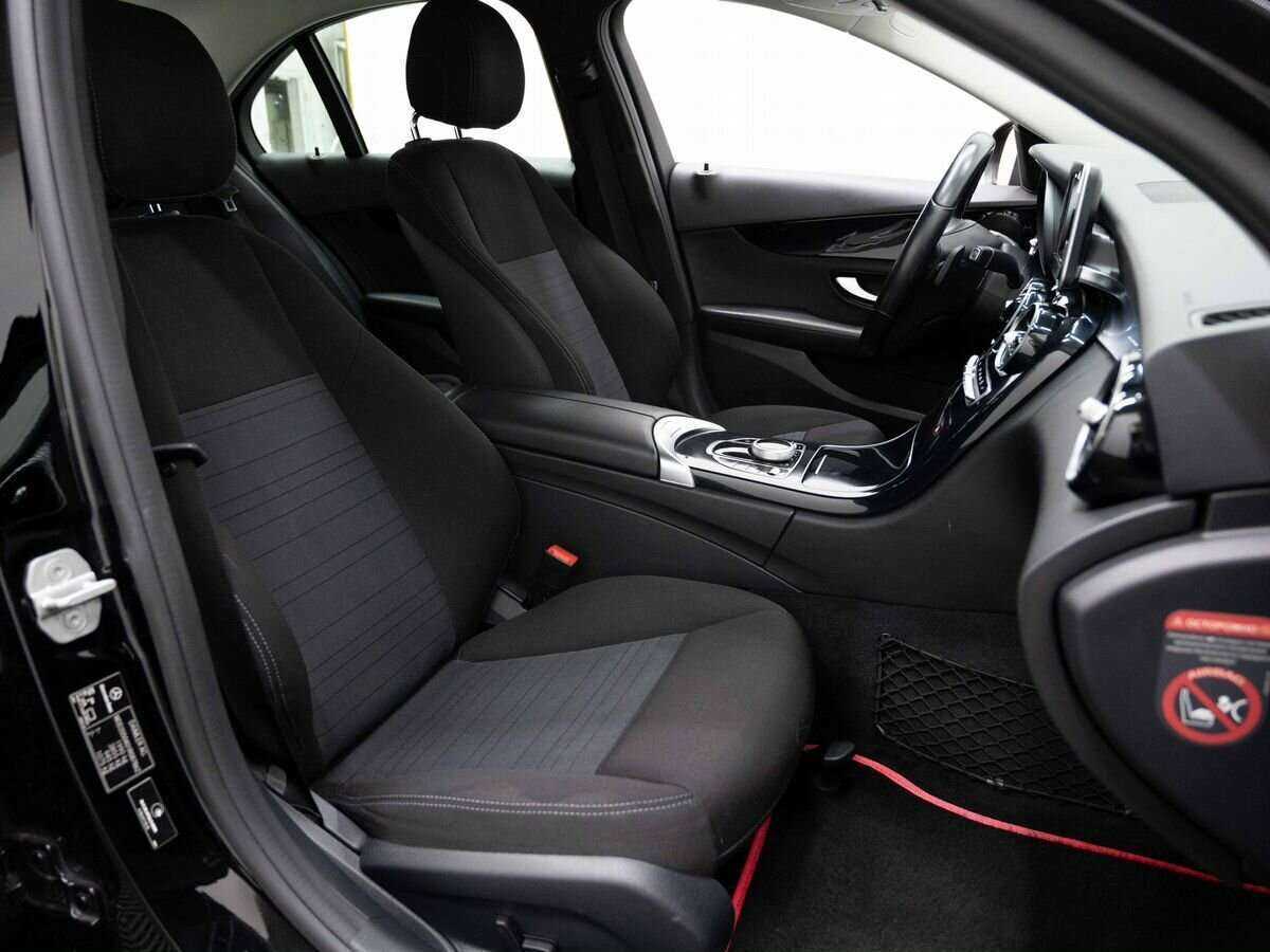 Mercedes-Benz C-Класс 2015 года с пробегом. Фото: #7