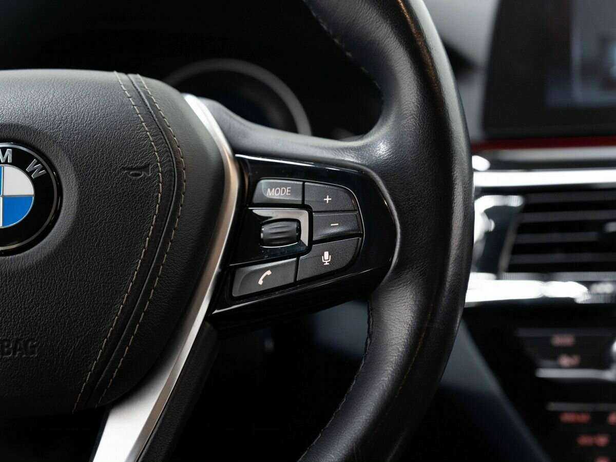 BMW 5 серии 2017 года с пробегом. Фото: #16