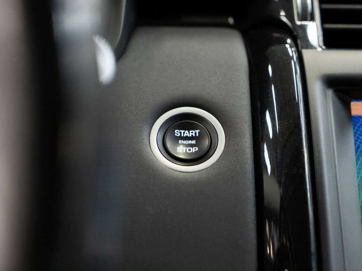 Land Rover Discovery 2018 года с пробегом. Фото: #11