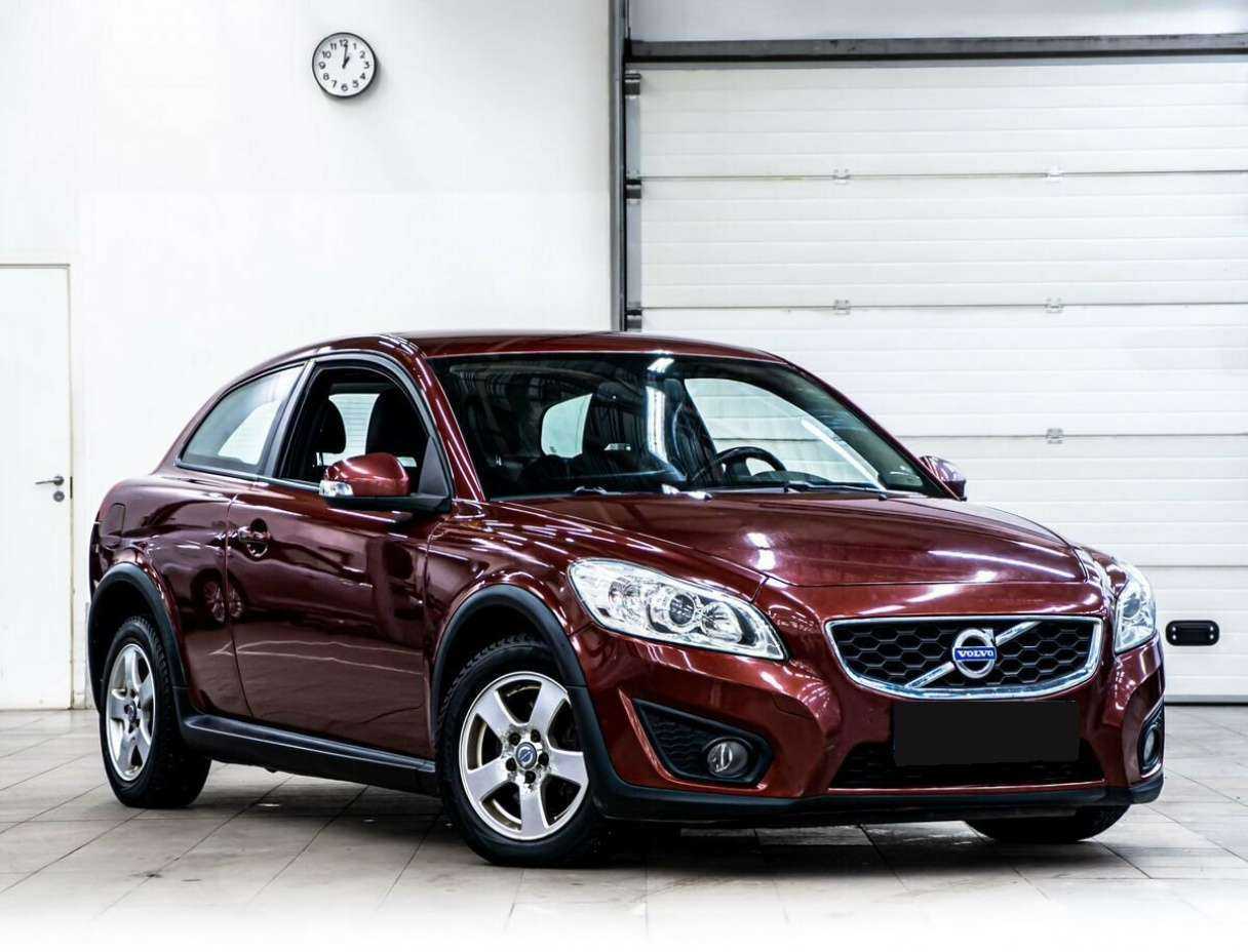 Volvo C30 2010 года с пробегом. Фото: #1