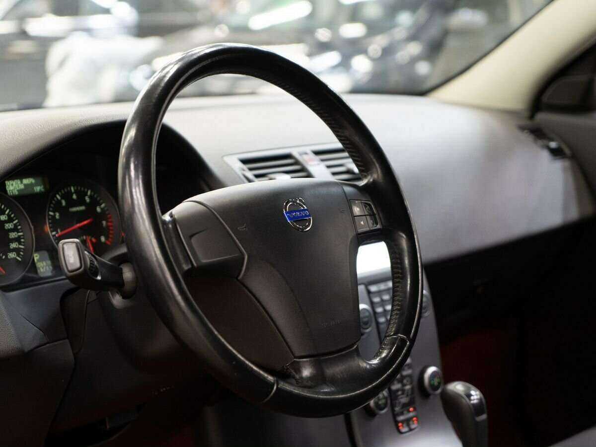 Volvo C30 2010 года с пробегом. Фото: #4