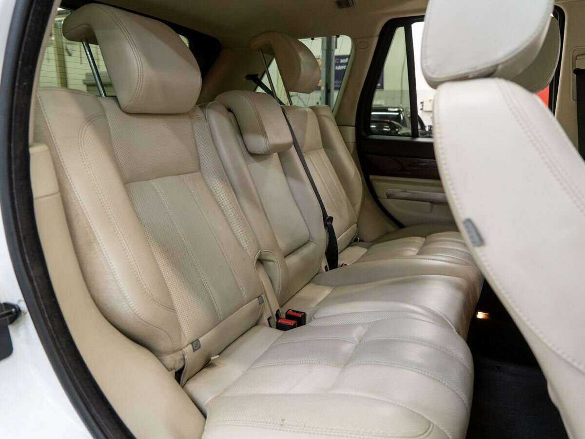 Land Rover Range Rover Sport 2012 года с пробегом. Фото: #8