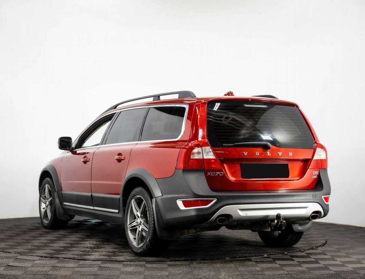 Volvo XC70 2011 года с пробегом. Фото: #3