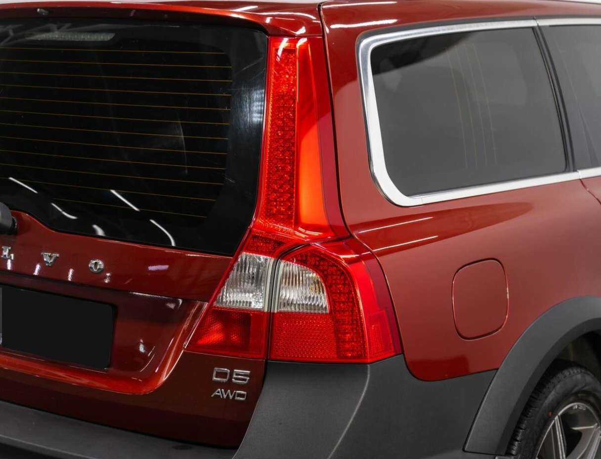 Volvo XC70 2011 года с пробегом. Фото: #9