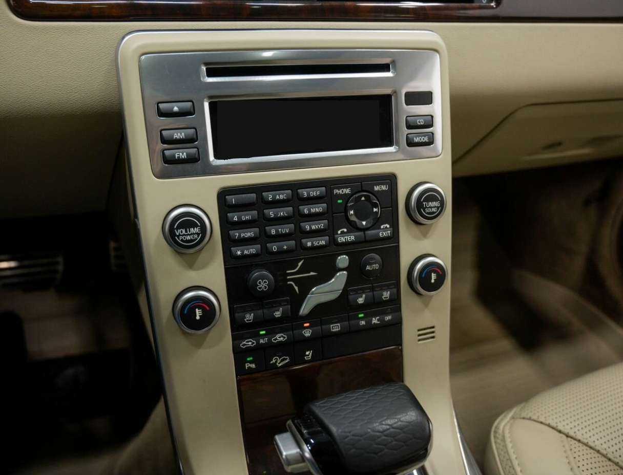 Volvo XC70 2011 года с пробегом. Фото: #26