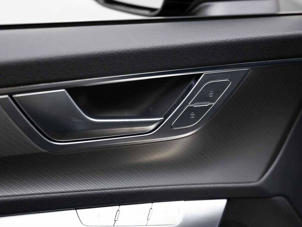 Audi A6 2021 года с пробегом. Фото: #18