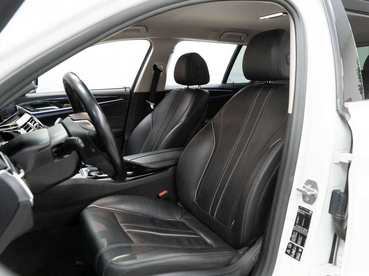 BMW 5 серии 2018 года с пробегом. Фото: #5