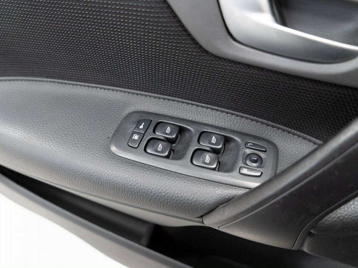 Volvo S60 2008 года с пробегом. Фото: #11