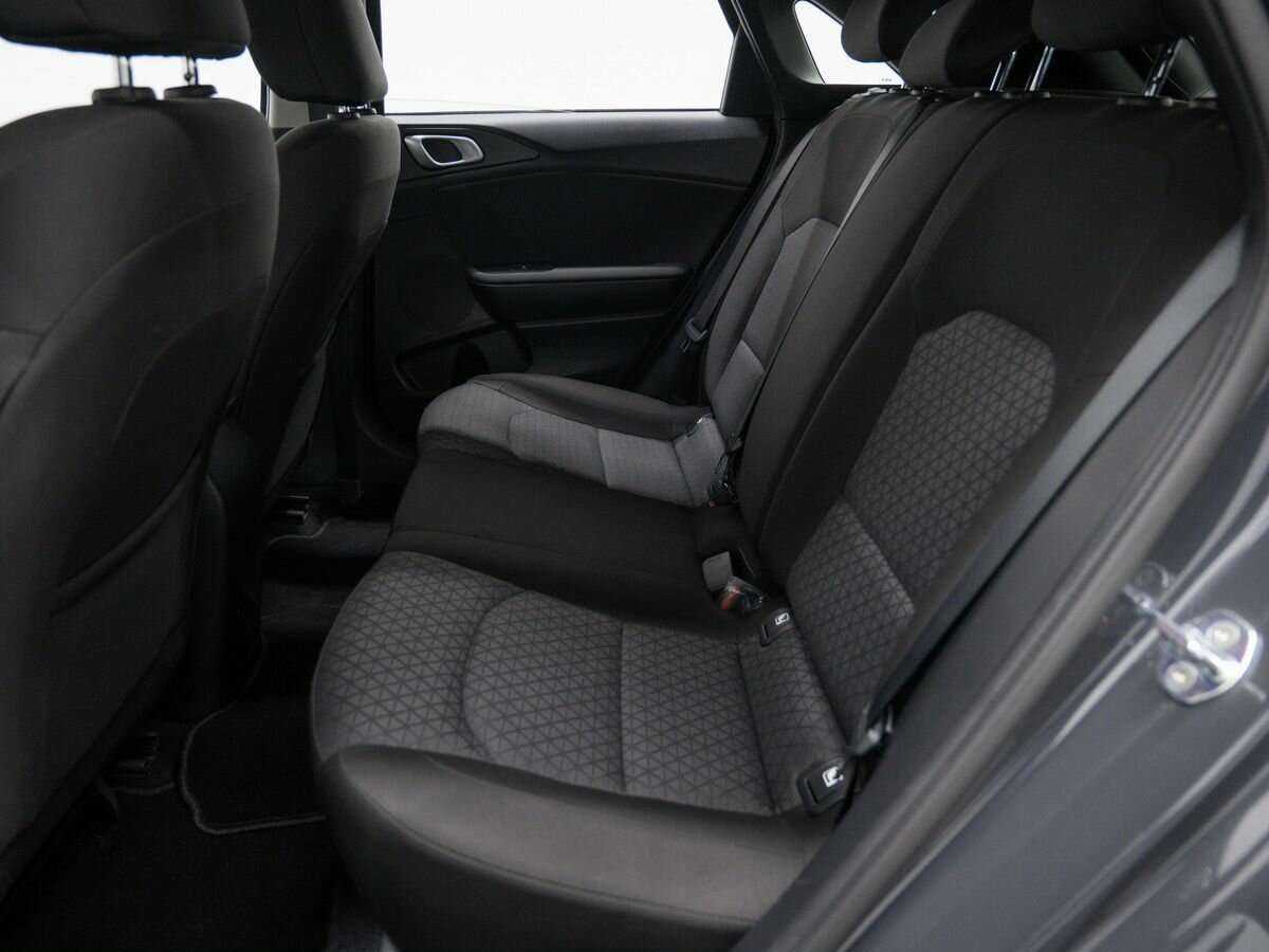 Kia Ceed 2022 года с пробегом. Фото: #12