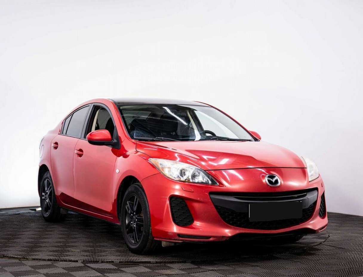 Mazda 3 2011 года с пробегом. Фото: #2