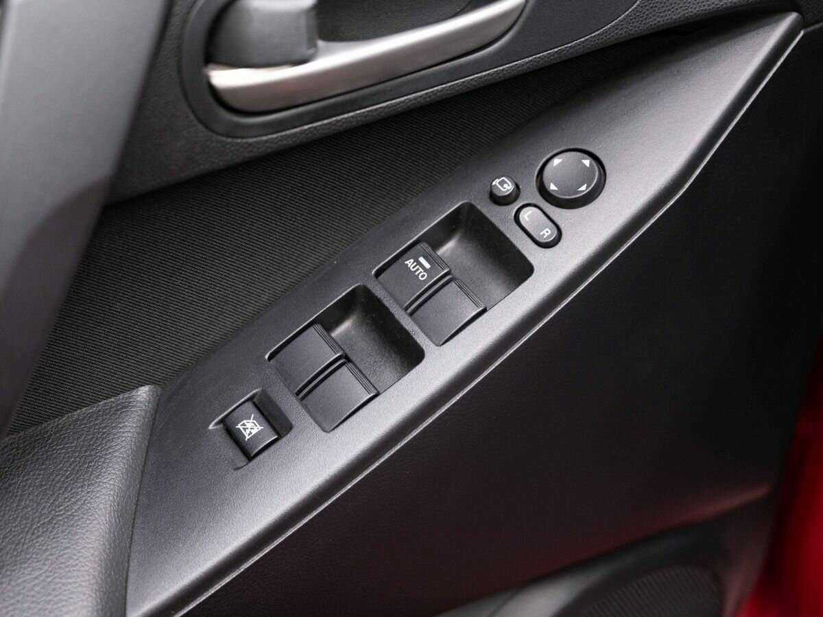 Mazda 3 2011 года с пробегом. Фото: #15