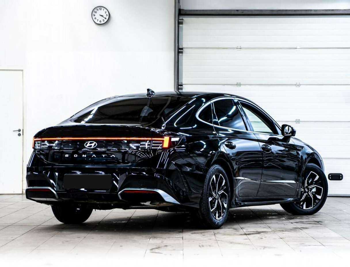 Hyundai Sonata 2023 года с пробегом. Фото: #2