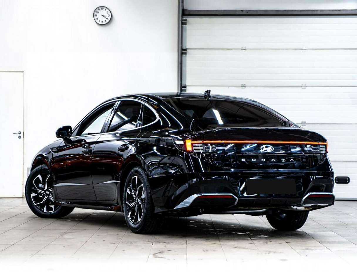 Hyundai Sonata 2023 года с пробегом. Фото: #3