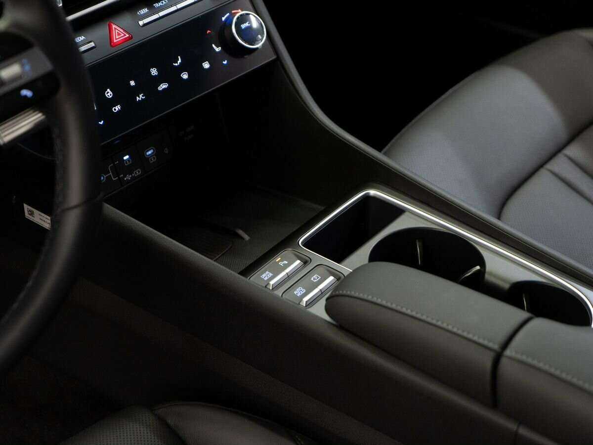 Hyundai Sonata 2023 года с пробегом. Фото: #11