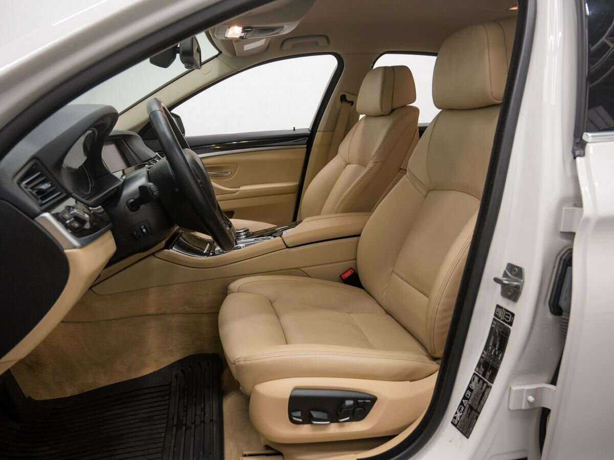 BMW 5 серии 2015 года с пробегом. Фото: #12