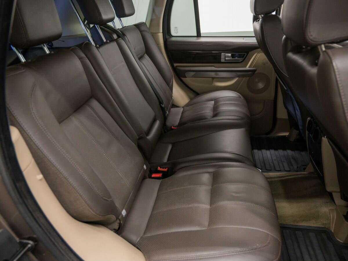 Land Rover Range Rover Sport 2010 года с пробегом. Фото: #9