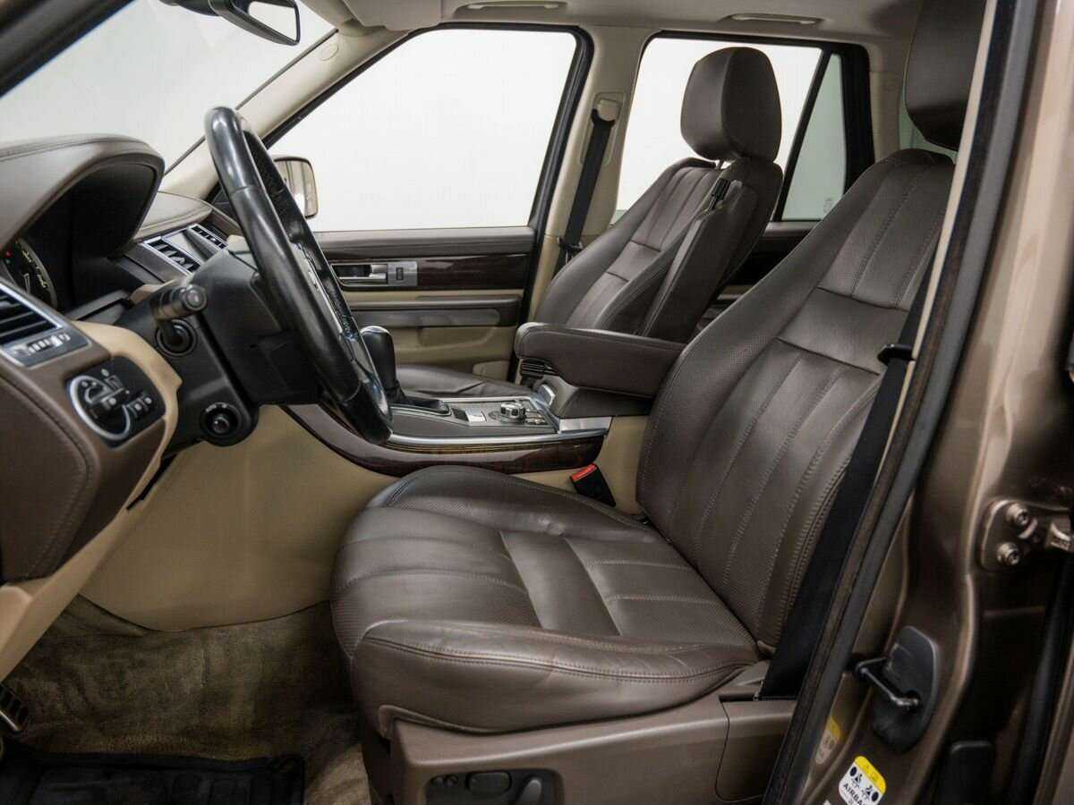 Land Rover Range Rover Sport 2010 года с пробегом. Фото: #14