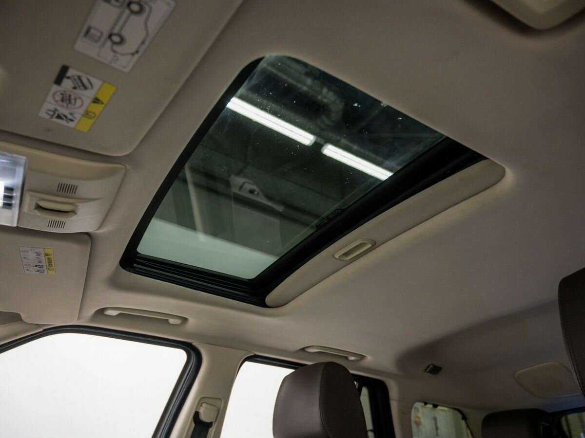 Land Rover Range Rover Sport 2010 года с пробегом. Фото: #20