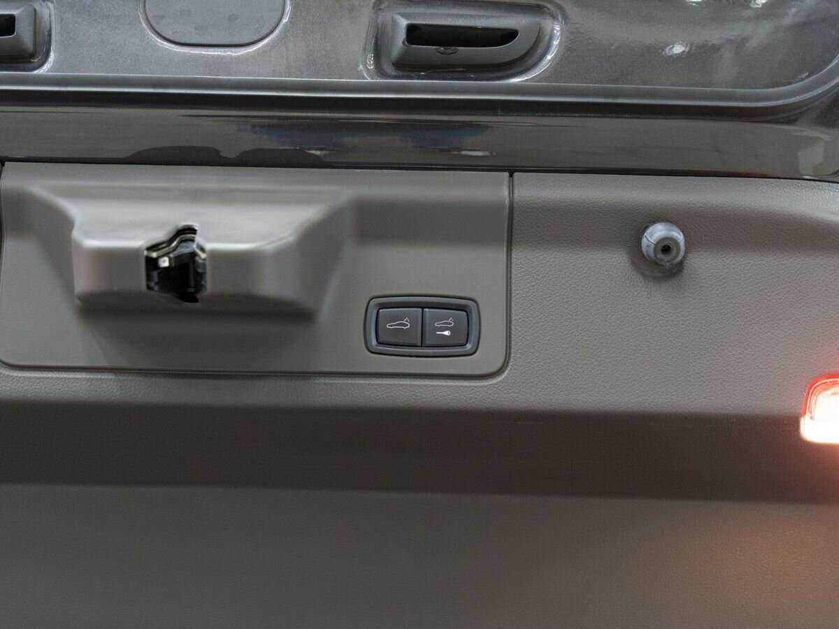 Porsche Panamera 2015 года с пробегом. Фото: #7