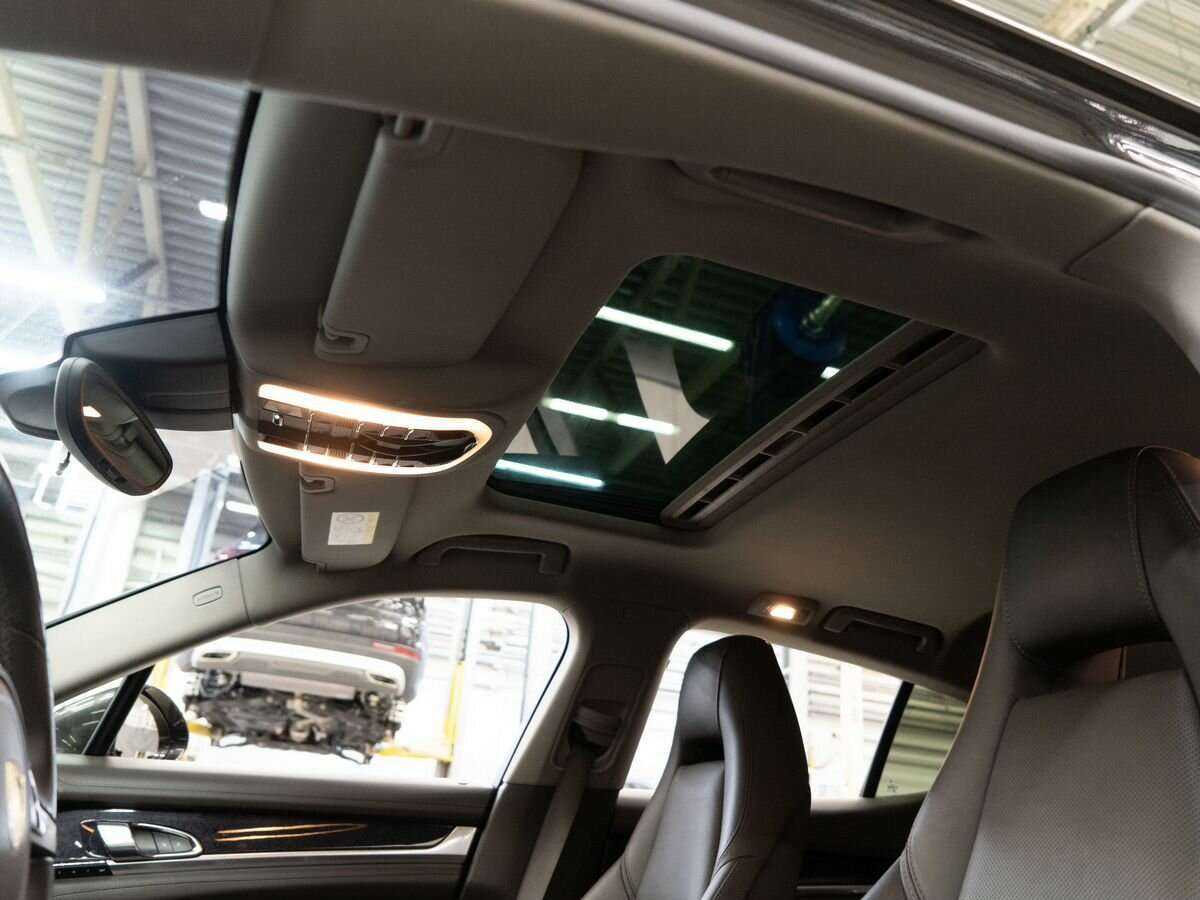 Porsche Panamera 2015 года с пробегом. Фото: #19