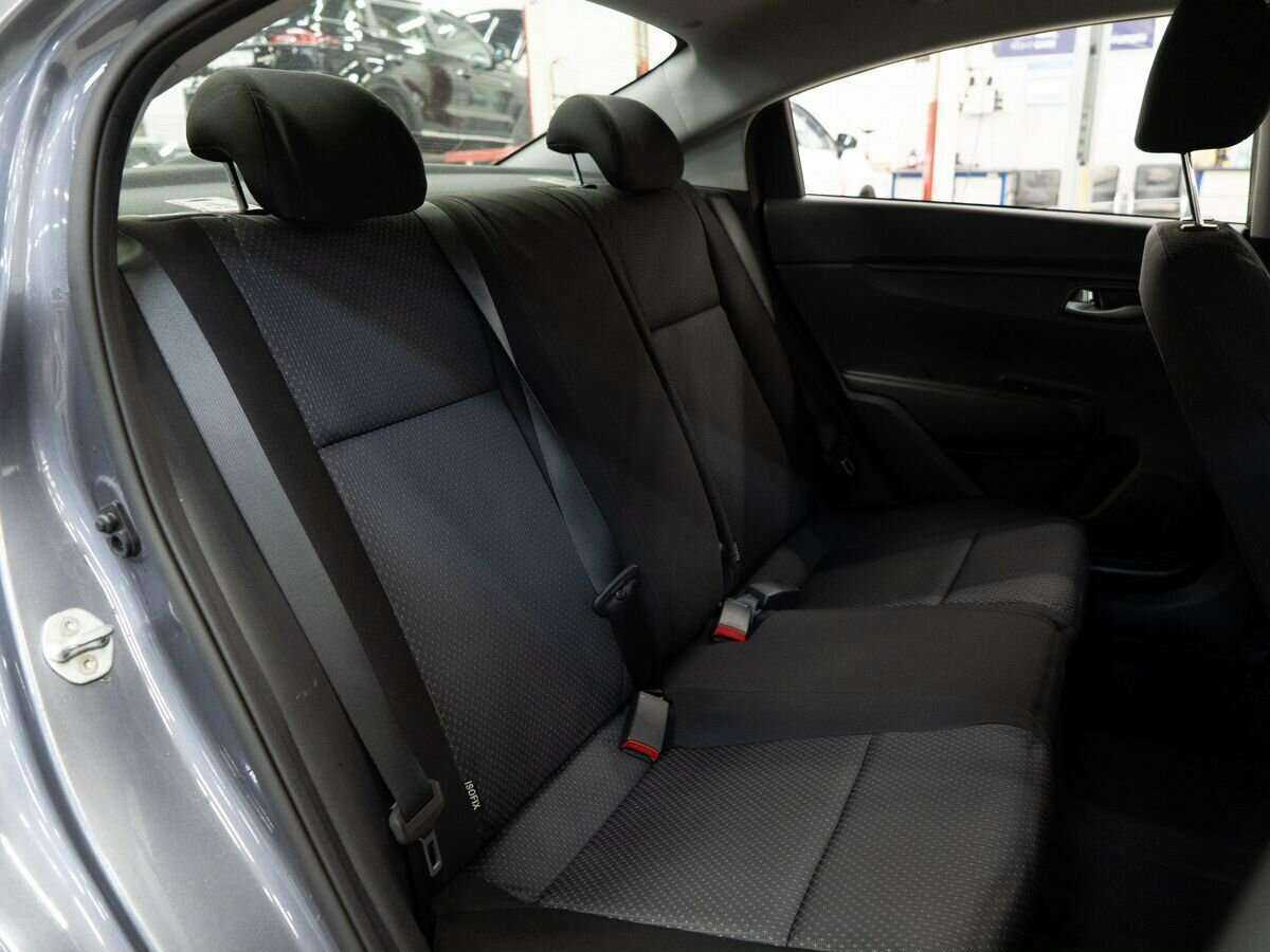 Б/У Киа Рио 2021 года. Фото: #8