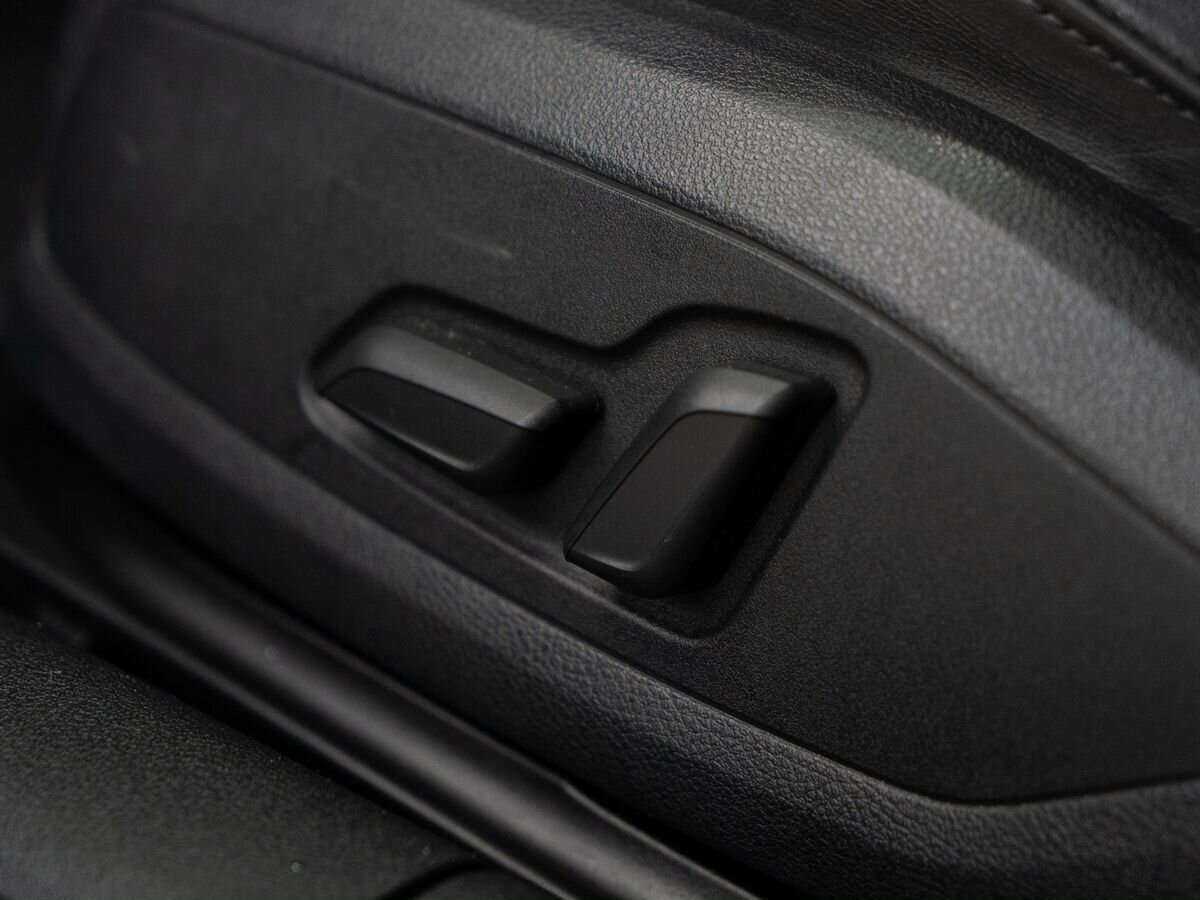 Audi A4 2020 года с пробегом. Фото: #17