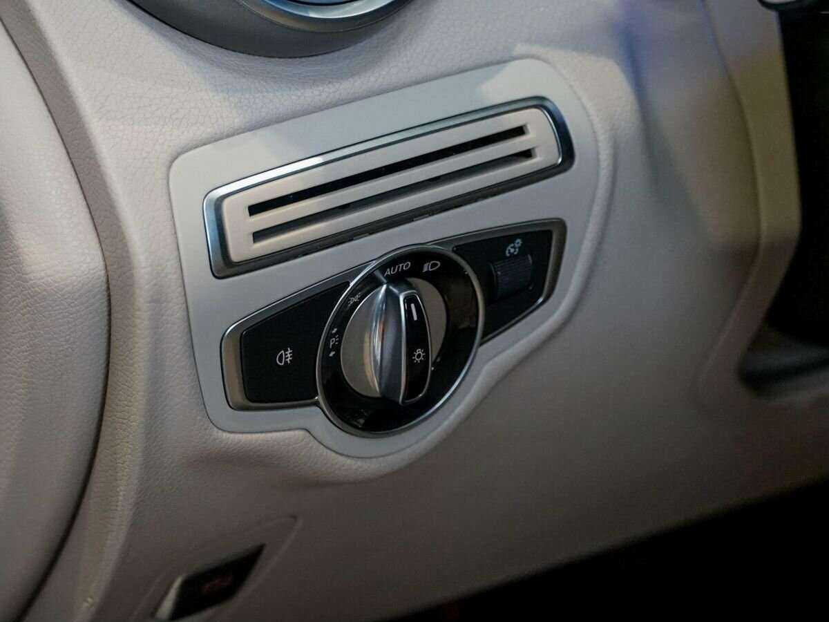 Mercedes-Benz GLC 2015 года с пробегом. Фото: #18