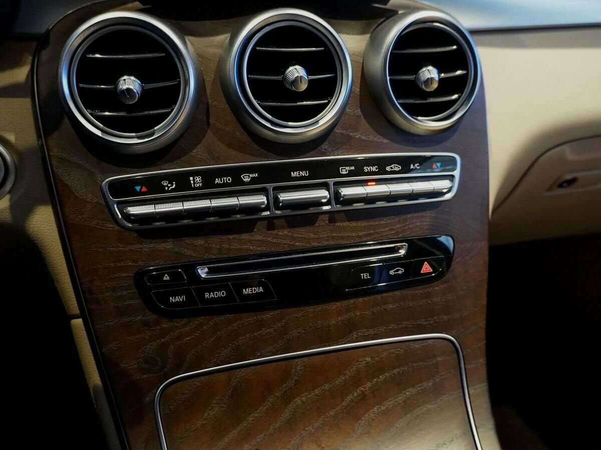 Mercedes-Benz GLC 2015 года с пробегом. Фото: #20