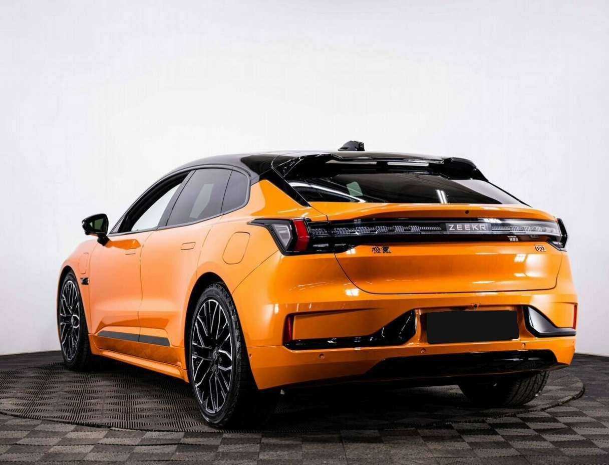 Zeekr 001 2023 года с пробегом. Фото: #3