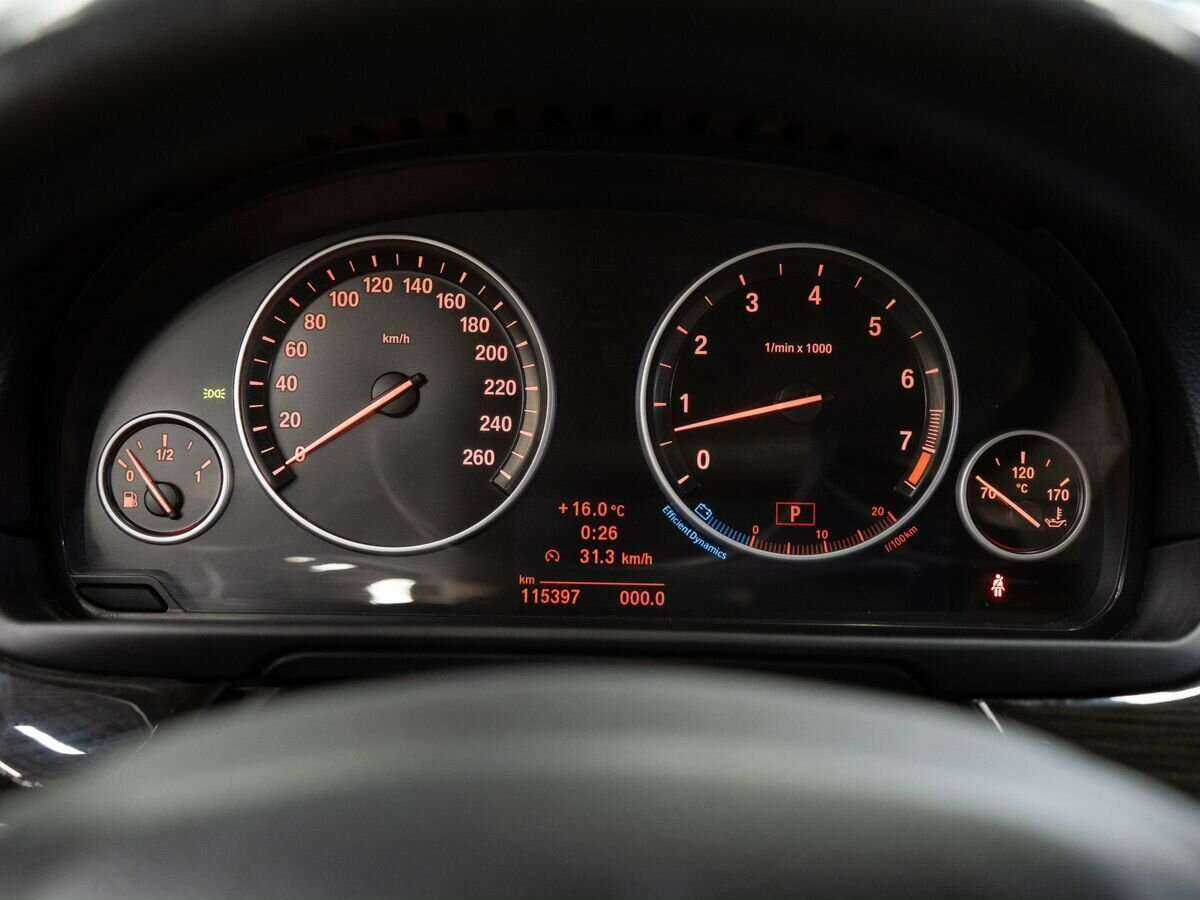 BMW 5 серии 2012 года с пробегом. Фото: #9