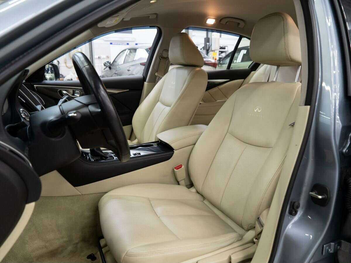 Infiniti Q50 2014 года с пробегом. Фото: #5