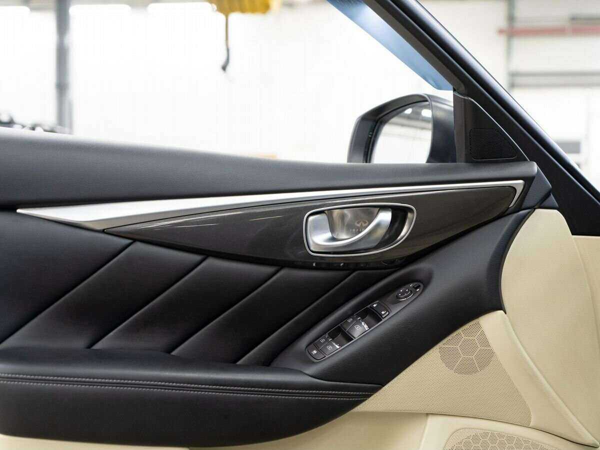 Infiniti Q50 2014 года с пробегом. Фото: #13