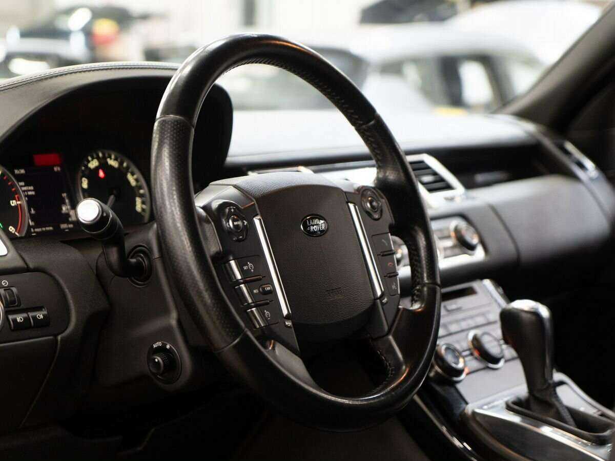 Land Rover Range Rover Sport 2012 года с пробегом. Фото: #4