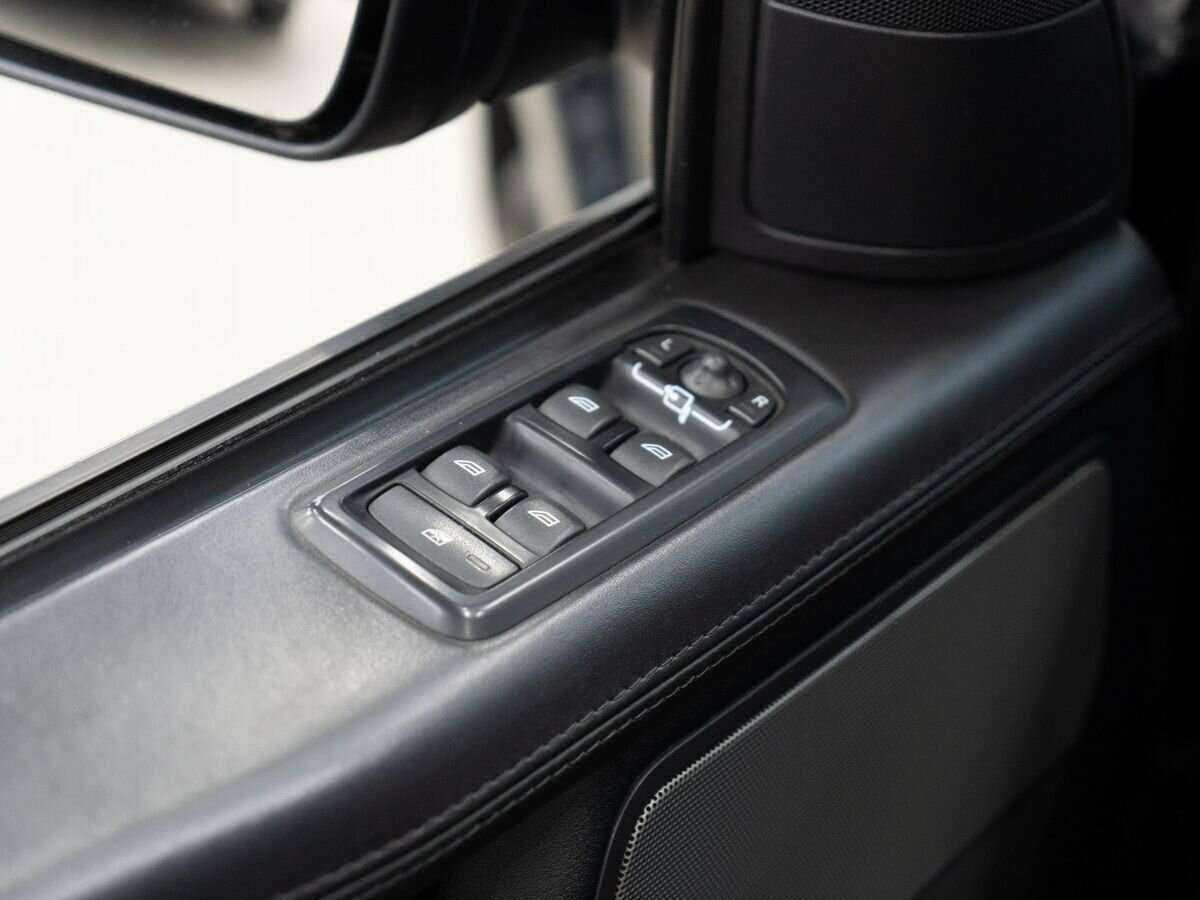 Land Rover Range Rover Sport 2012 года с пробегом. Фото: #14