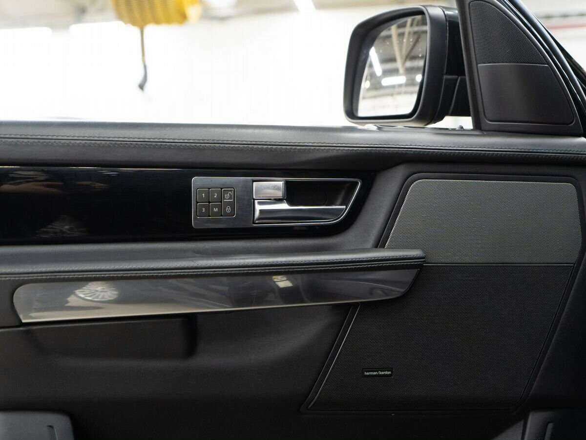 Land Rover Range Rover Sport 2012 года с пробегом. Фото: #15