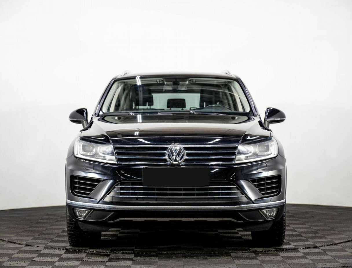 Volkswagen Touareg 2015 года с пробегом. Фото: #1