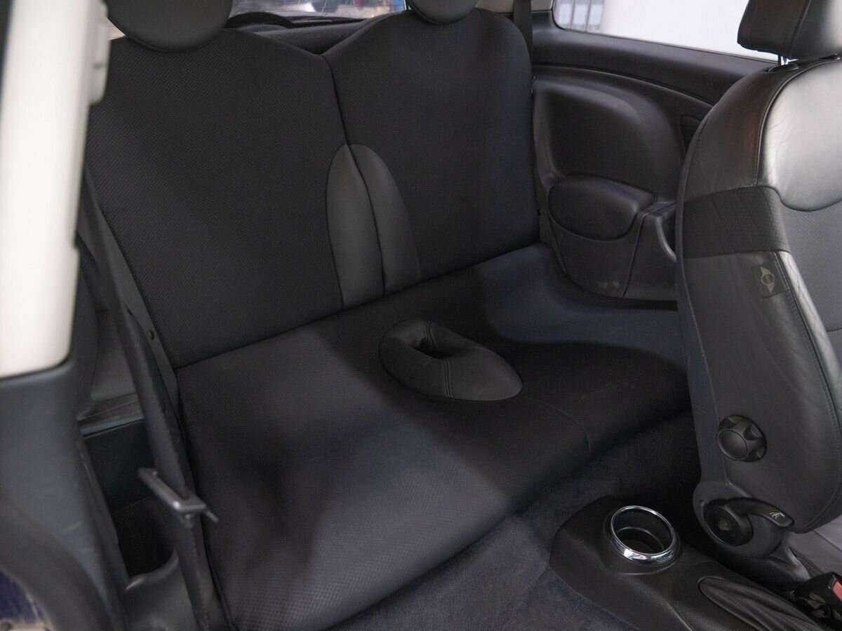 Mini Hatch 2005 года с пробегом. Фото: #10