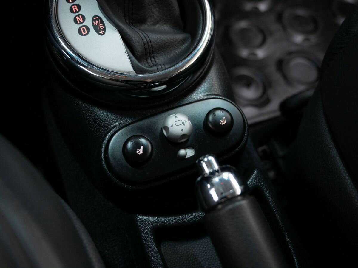 Mini Hatch 2005 года с пробегом. Фото: #12