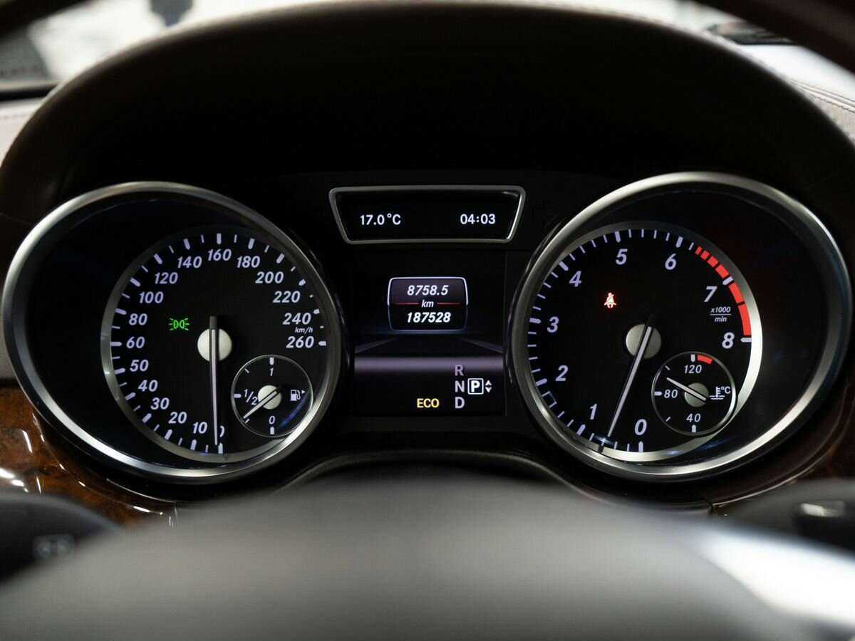 Mercedes-Benz GL-Класс 2013 года с пробегом. Фото: #12