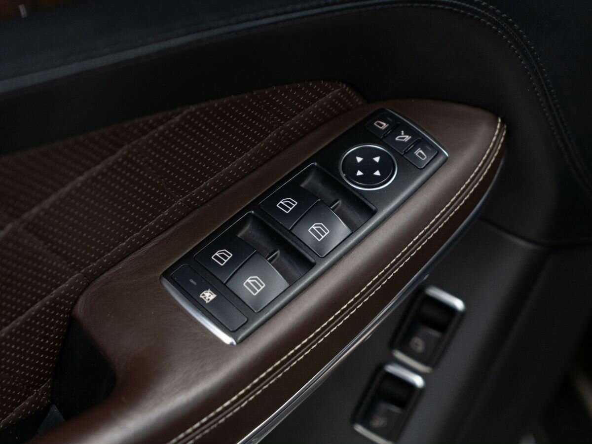 Mercedes-Benz GL-Класс 2013 года с пробегом. Фото: #18