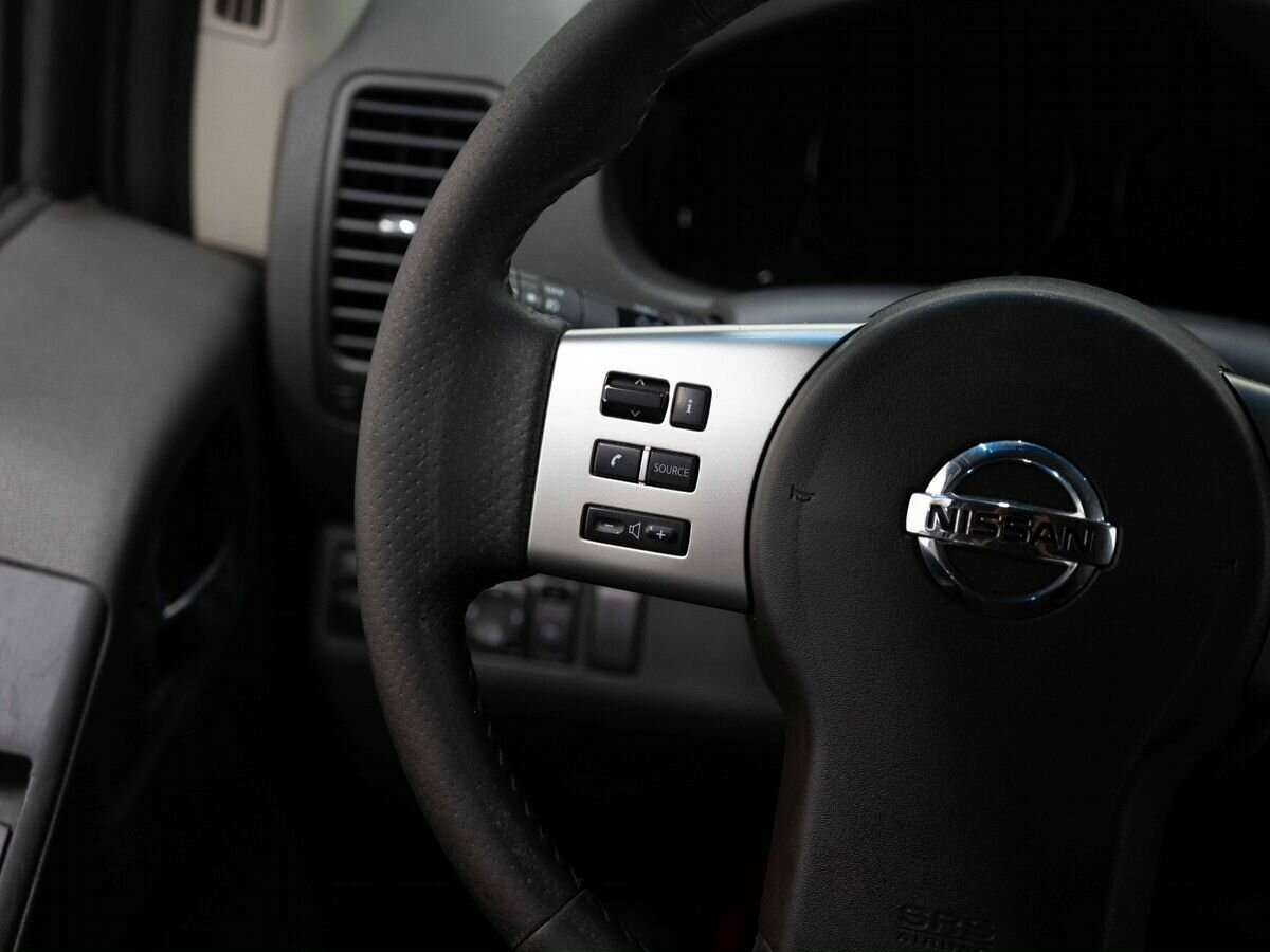 Nissan Pathfinder 2011 года с пробегом. Фото: #14