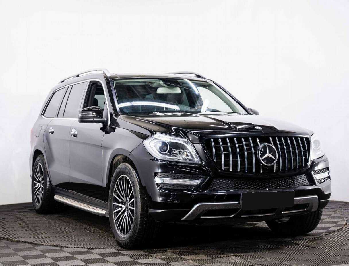 Mercedes-Benz GL-Класс 2013 года с пробегом. Фото: #2