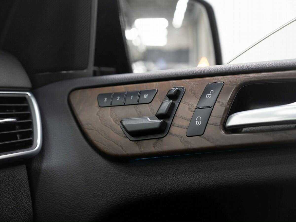 Mercedes-Benz GL-Класс 2013 года с пробегом. Фото: #13